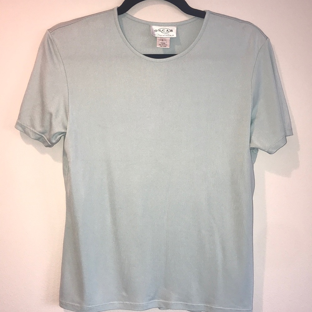 100% silk blouse in mint - vintage